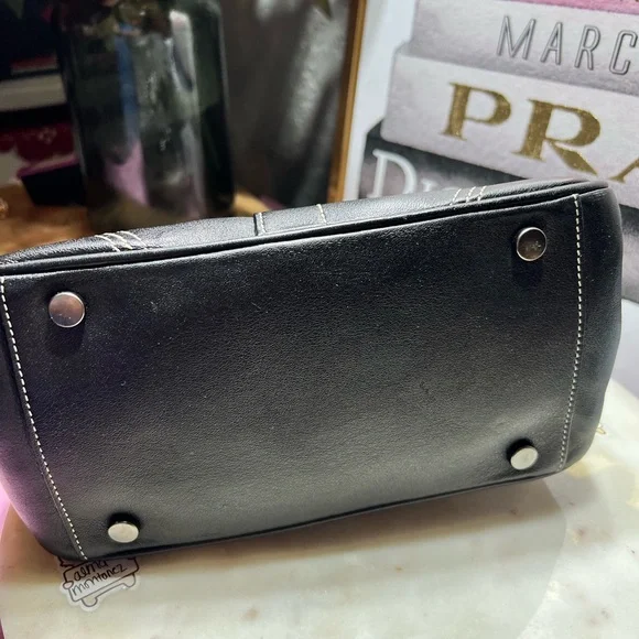 Coach RARE Black Soho Kisslock Vintage leather crystal velvet bow EUC - Picture 12 of 13